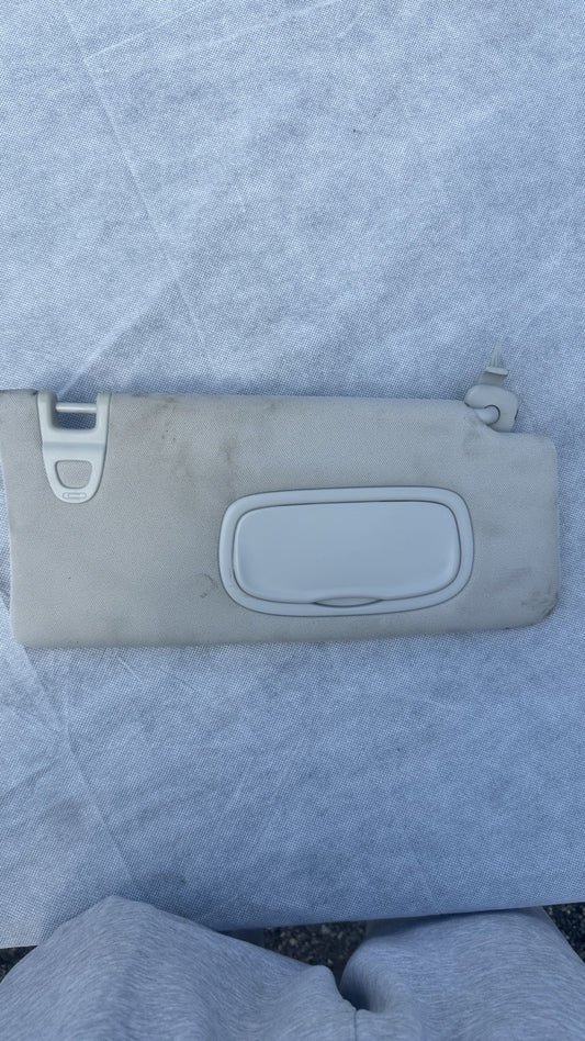 2017-2020 JEEP COMPASS PASSENGER SUN VISOR