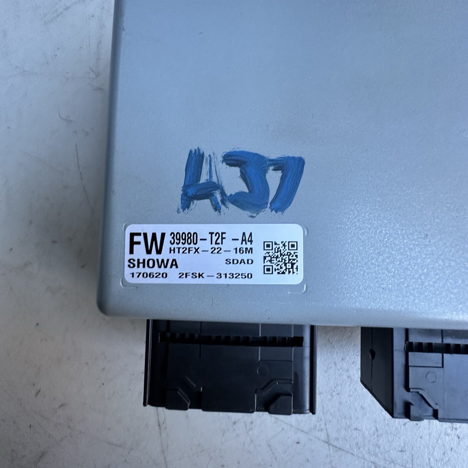 2016-2017 HONDA ACCORD SPORT SE POWER STEERING CONTROL MODULE OEM 39980-T2F-A4