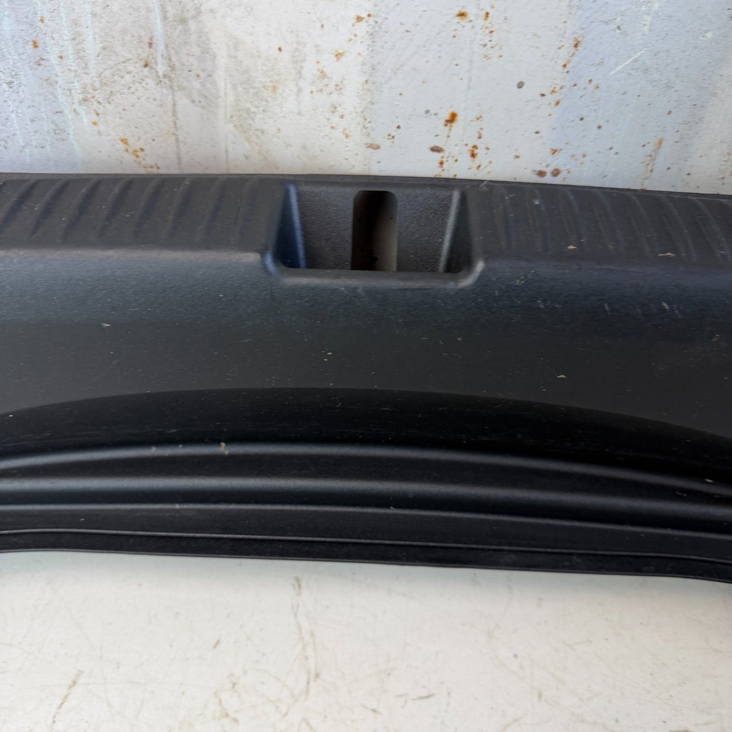 2015-2021 MERCEDES-BENZ W205 C300 REAR TRUNK LID SILL SCUFF PLATE TRIM COVER OEM