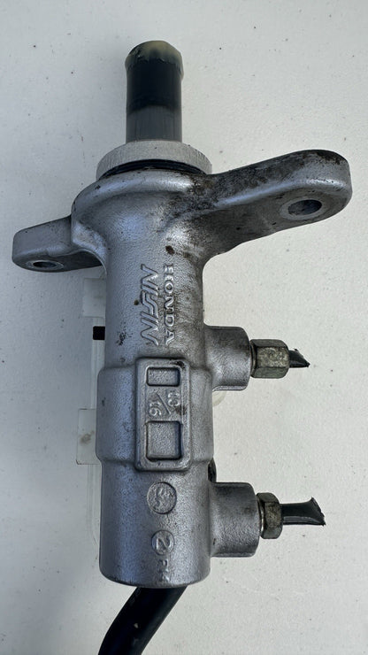 12 - 15 Honda Civic 1.8L Brake Master Cylinder Assembly OEM 46100TR3A01
