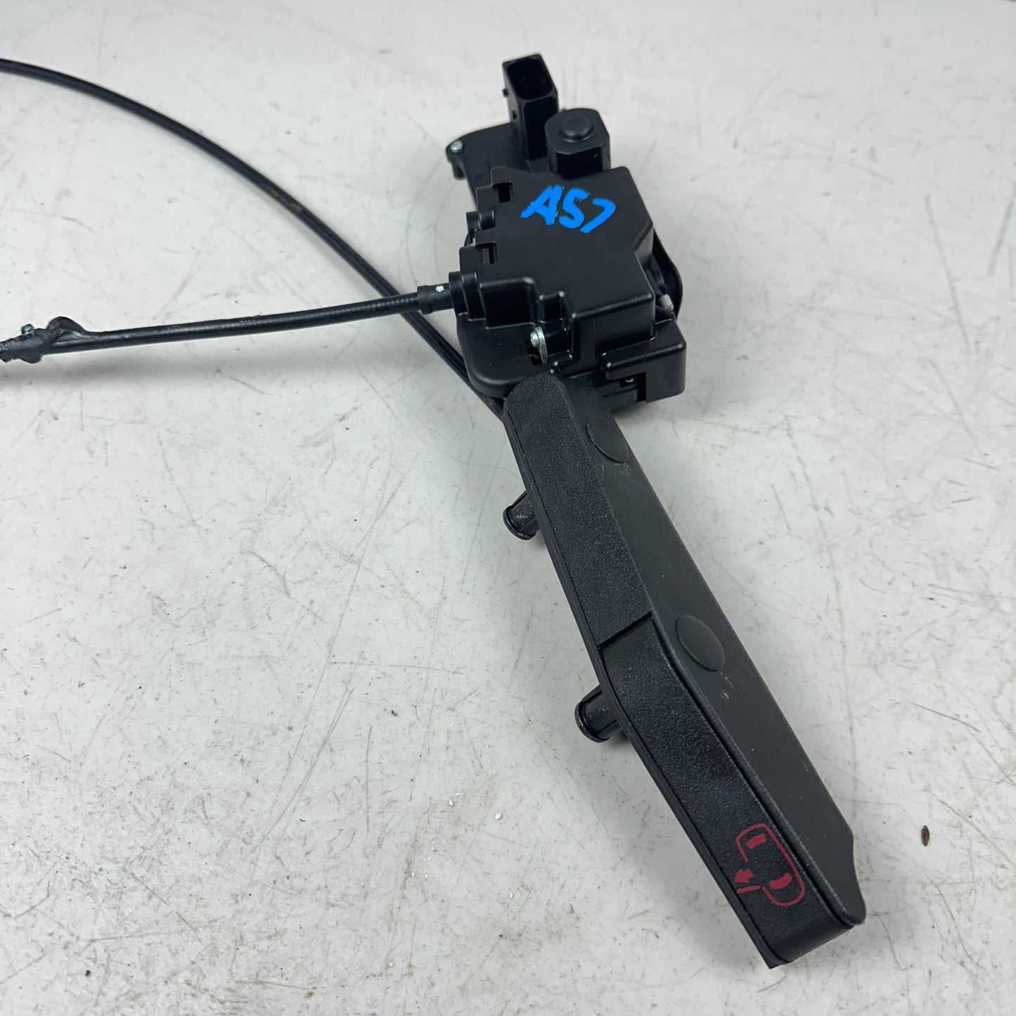2005-2013 CHEVROLET CORVETTE C6 RIGHT SIDE DOOR LATCH ACTUATOR & HANDLE OEM