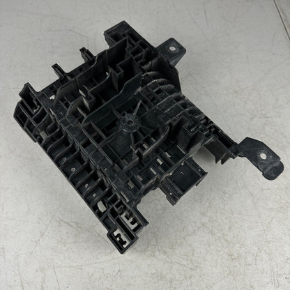 2014-2019 CHEVROLET CORVETTE C7 WIRING JUNCTION BLOCK BOX BRACKET 84388798 OEM