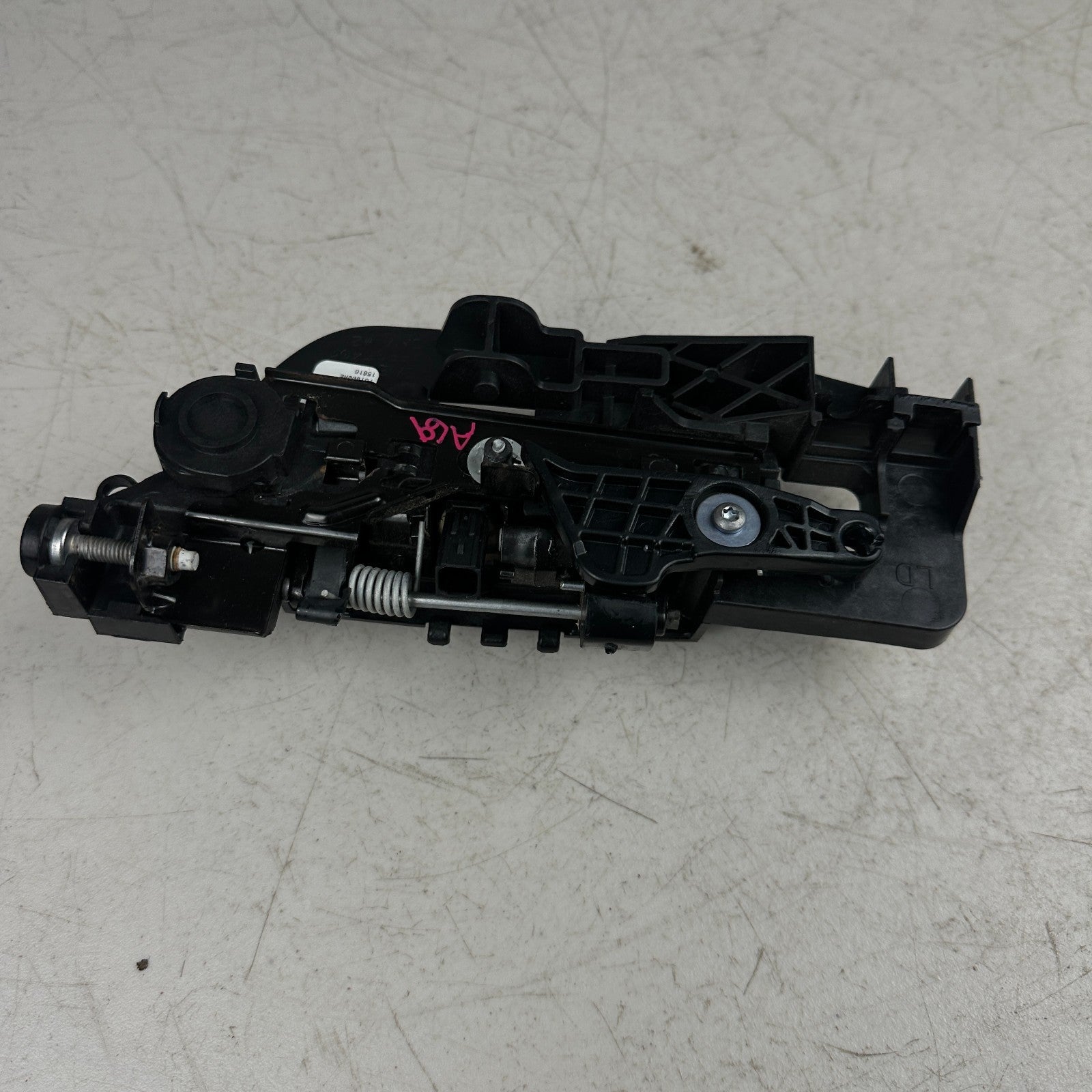 2011-2023 DODGE CHALLENGER FRONT RIGHT SIDE DOOR EXTERIOR HANDLE BLUE 68066174AG