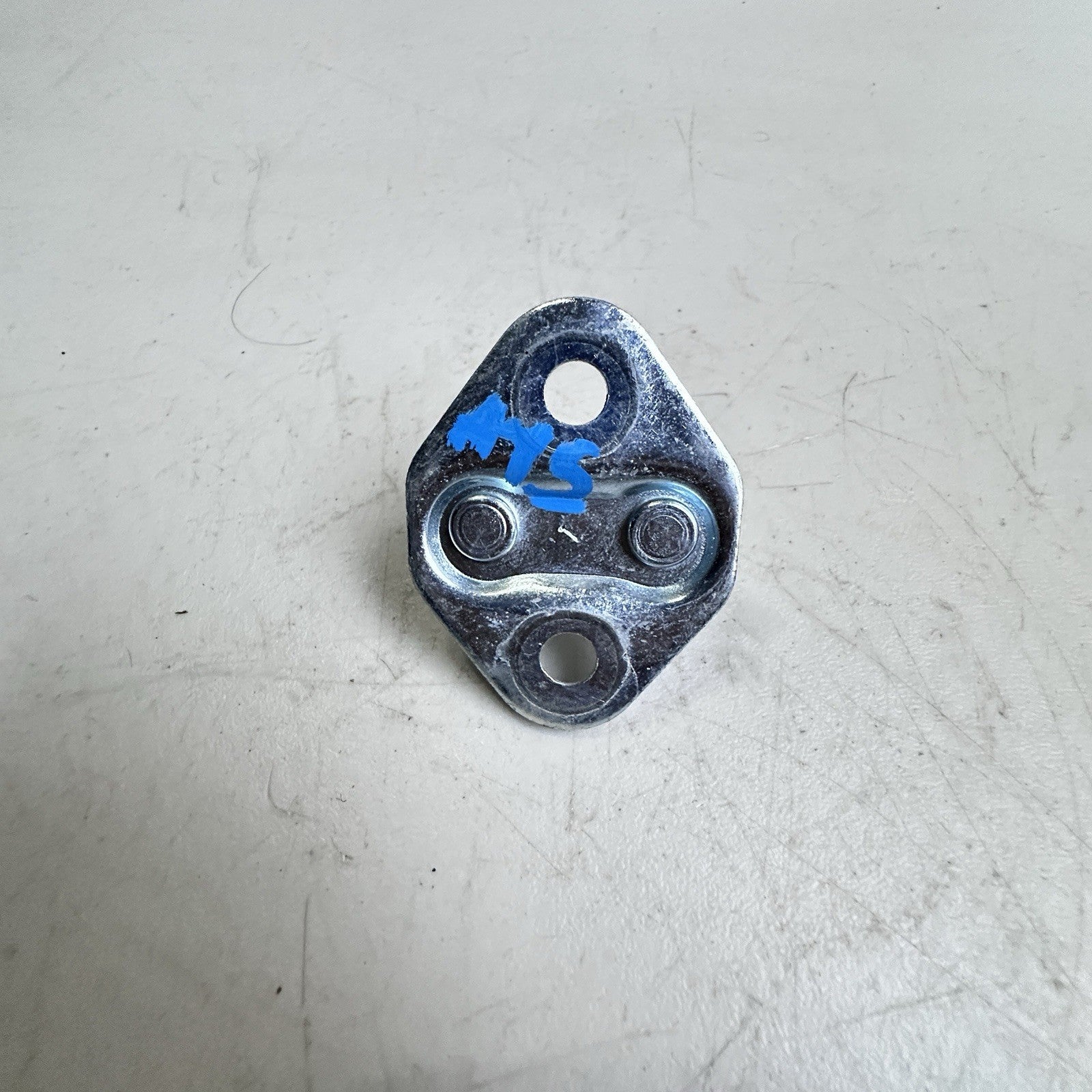 2019-2025 TOYOTA COROLLA FRONT OR REAR DOOR LOCK LATCH STRIKER PLATE OEM