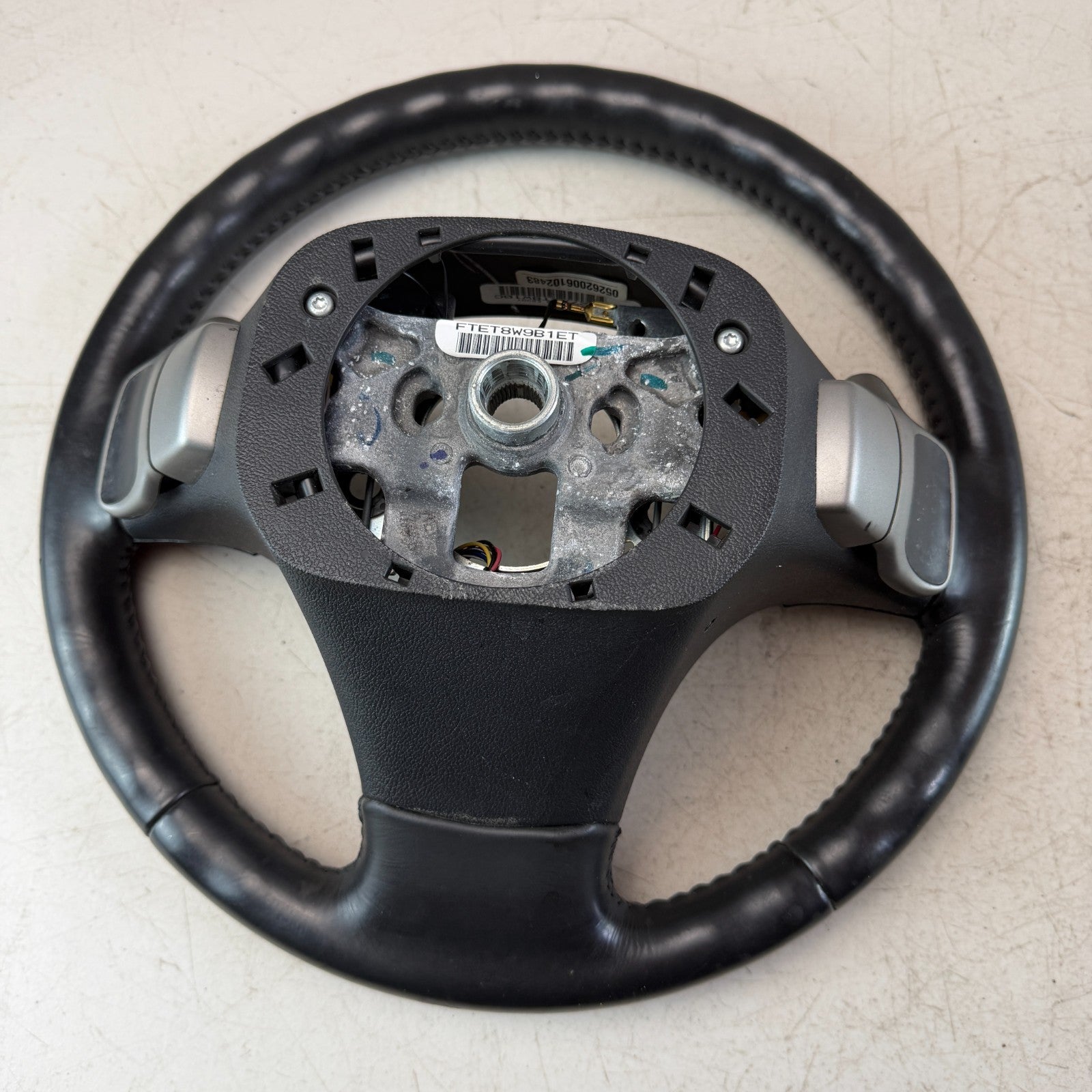 2005-2013 CHEVROLET CORVETTE C6 DRIVER STEERING WHEEL W/ PADDLE SHIFTER 15871423