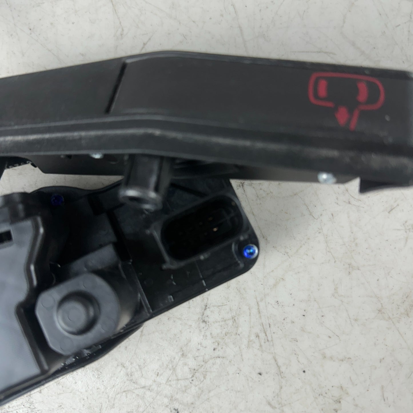 05-13 CHEVY CORVETTE C6 RIGHT PASSENGER SIDE DOOR LOCK MANUAL RELEASE CABLE OEM