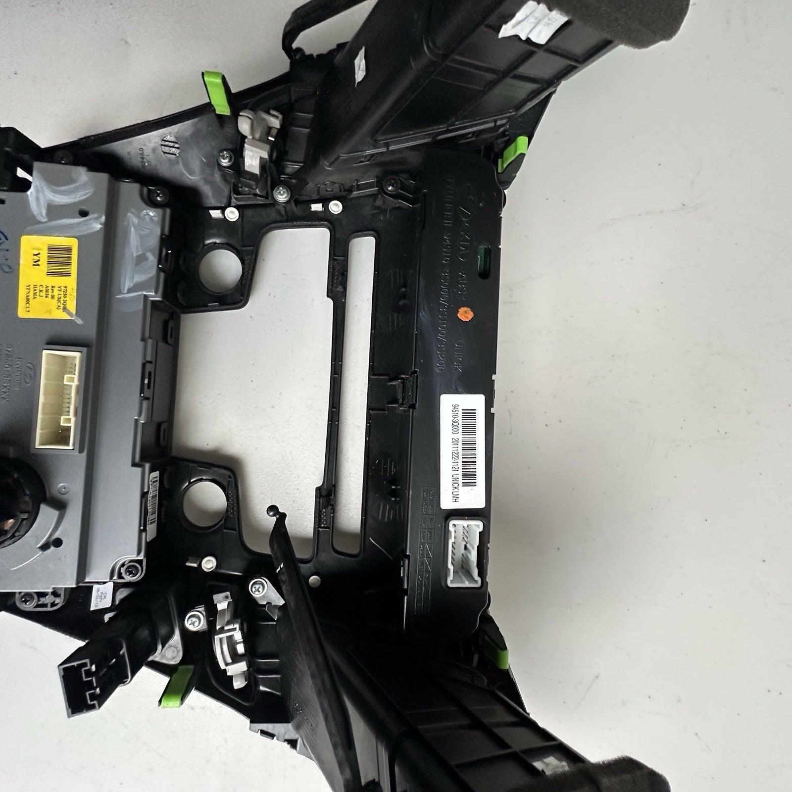 11-14 Hyundai Sonata Center Radio Bezel Climate Control Switch Ac Vents OEM
