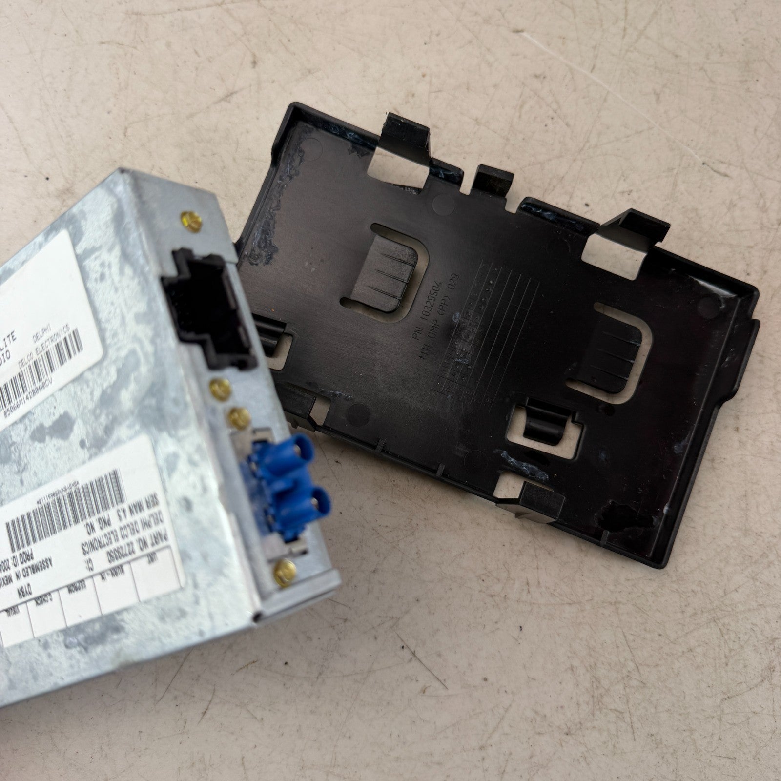 2005-2008 CHEVROLET CORVETTE C6 SATELLITE RADIO RECEIVER MODULE 22729350 OEM