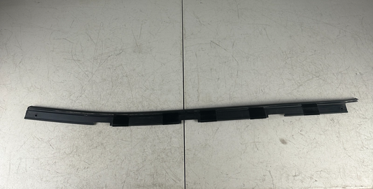 2014-2019 CHEVROLET CORVETTE C7 WINDSHIELD UPPER HEAD TRIM MOLDING COVER OEM