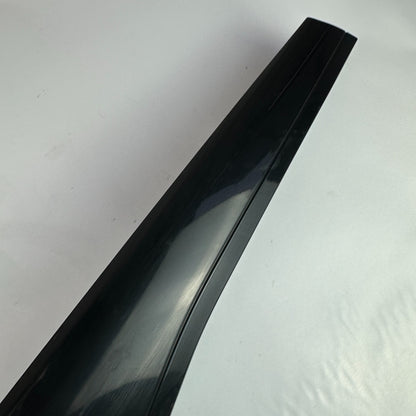 2005-2013 CHEVROLET CORVETTE C6 FRONT LEFT SIDE DOOR WINDOW A-PILLAR MOLDING OEM