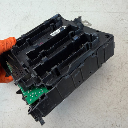 2021-2024 CHEVROLET CAMARO ENGINE COMPARTMENT FUSE BOX RELAY BOX 86806142 OEM