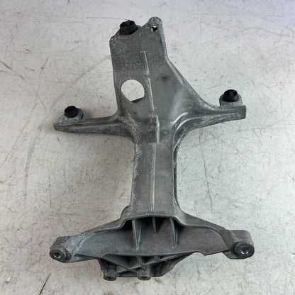 2015 - 2018 MERCEDES W205 C300 2.0L INTERCOOLER SUPPORT BRACKET A2740981439 OEM