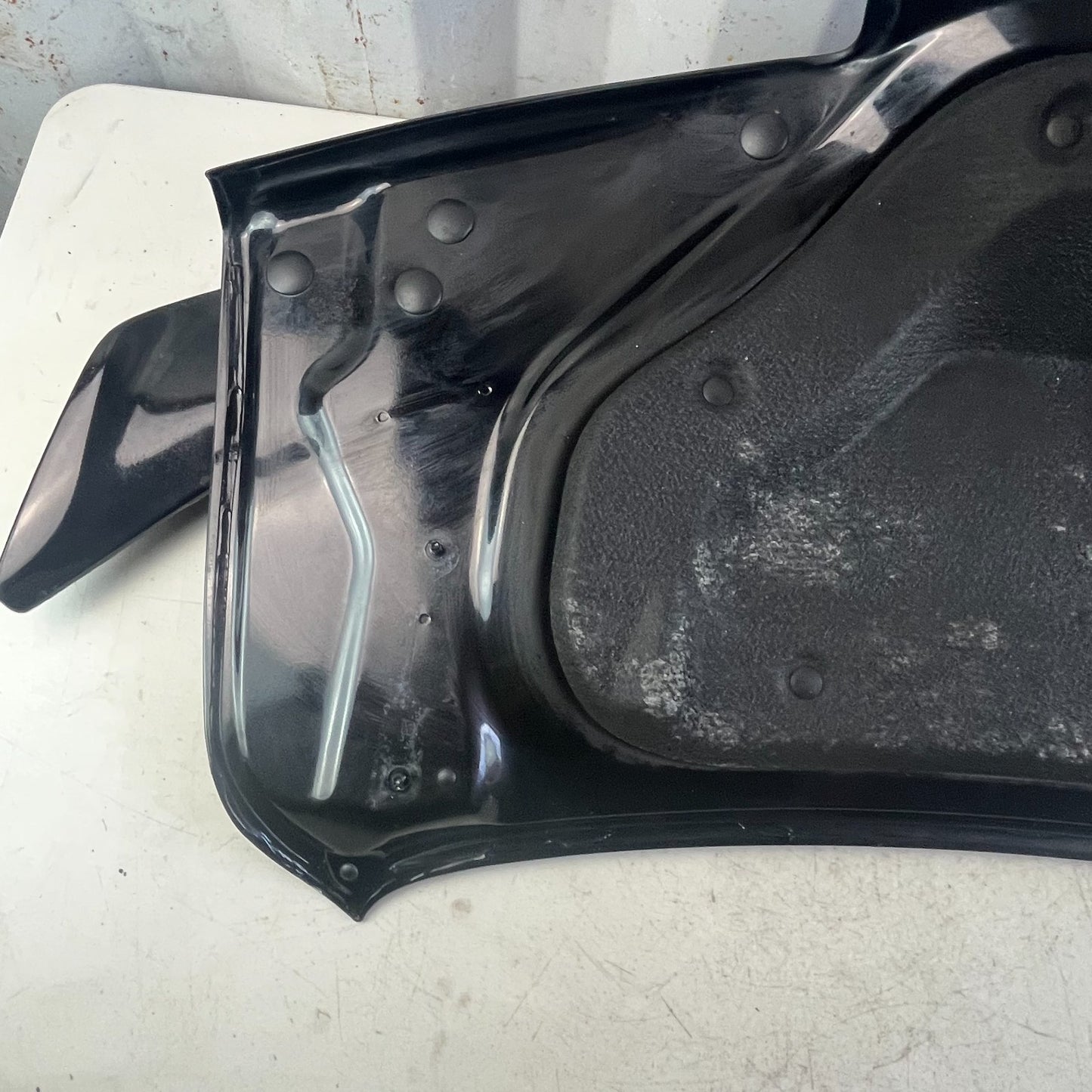 2016-2024 CAMARO SS REAR TRUNK DECK LID PANEL WITH WING SPOILER ASSY BLACK OEM