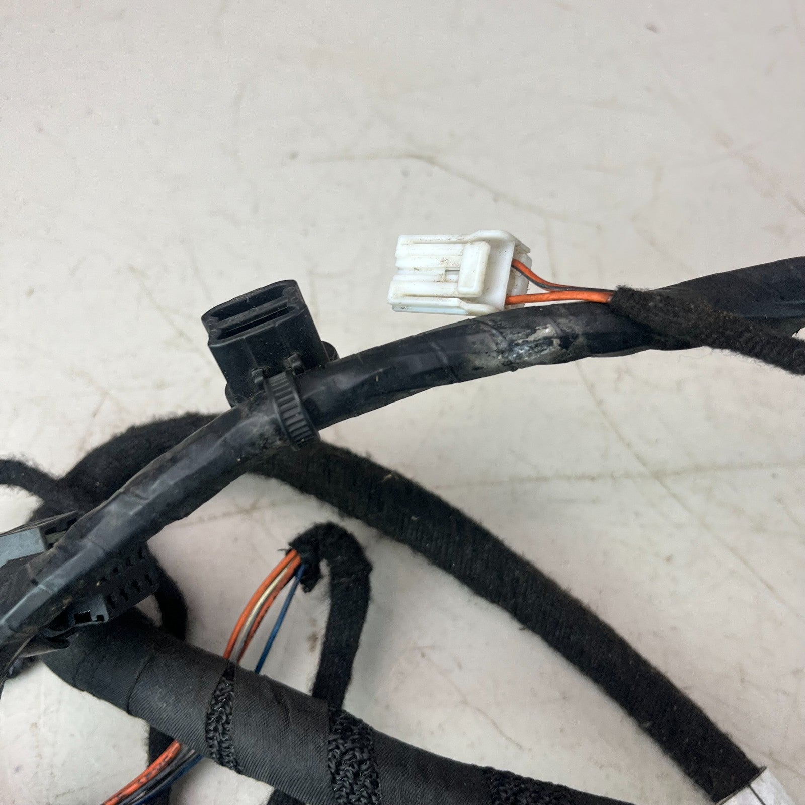 2017-2020 MASERATI LEVANTE REAR LEFT DRIVER SIDE DOOR WIRE WIRING HARNESS OEM