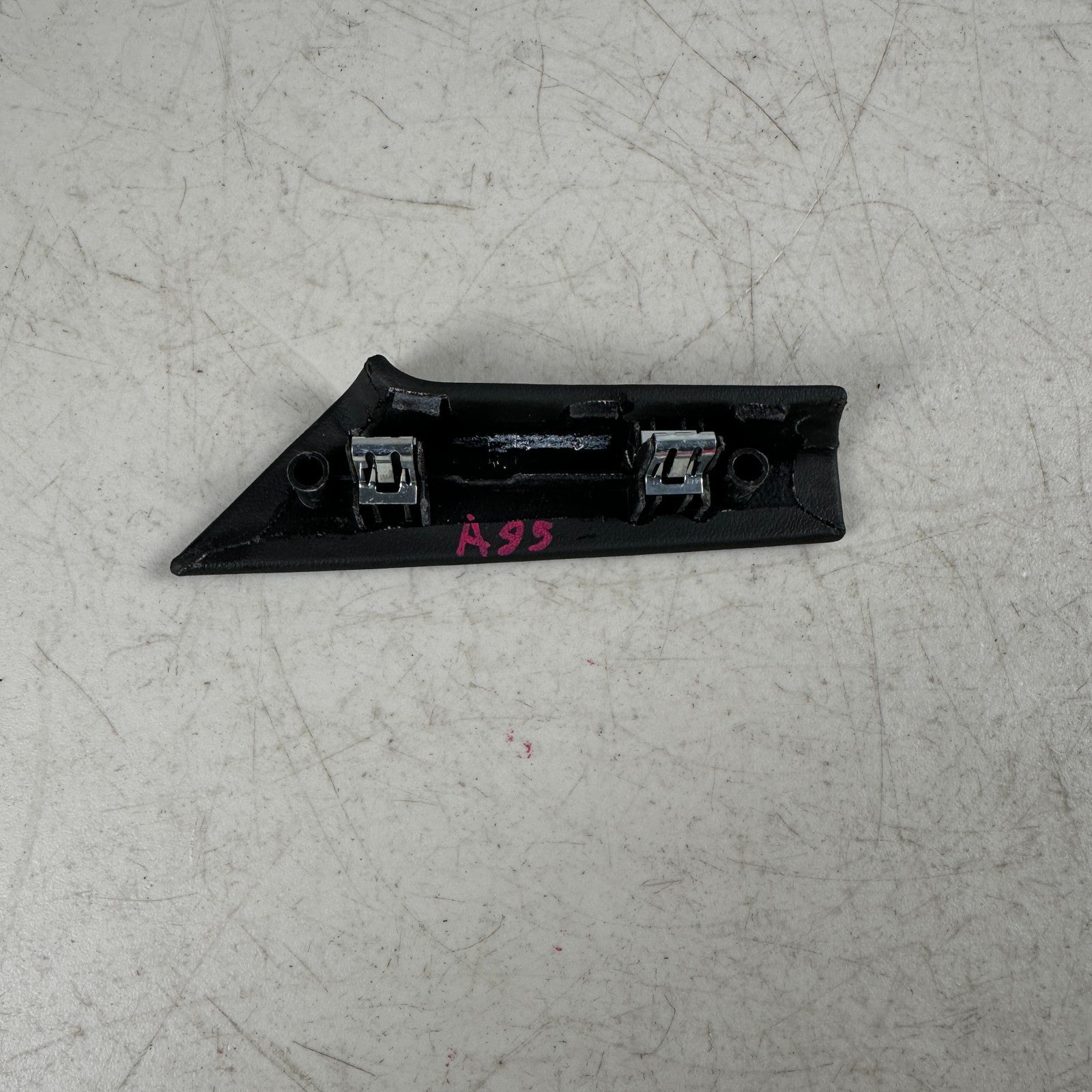 2014 - 2019 CHEVROLET CORVETTE DASHBOARD DASH RIGHT SIDE GRIP GRAB HANDLE OEM