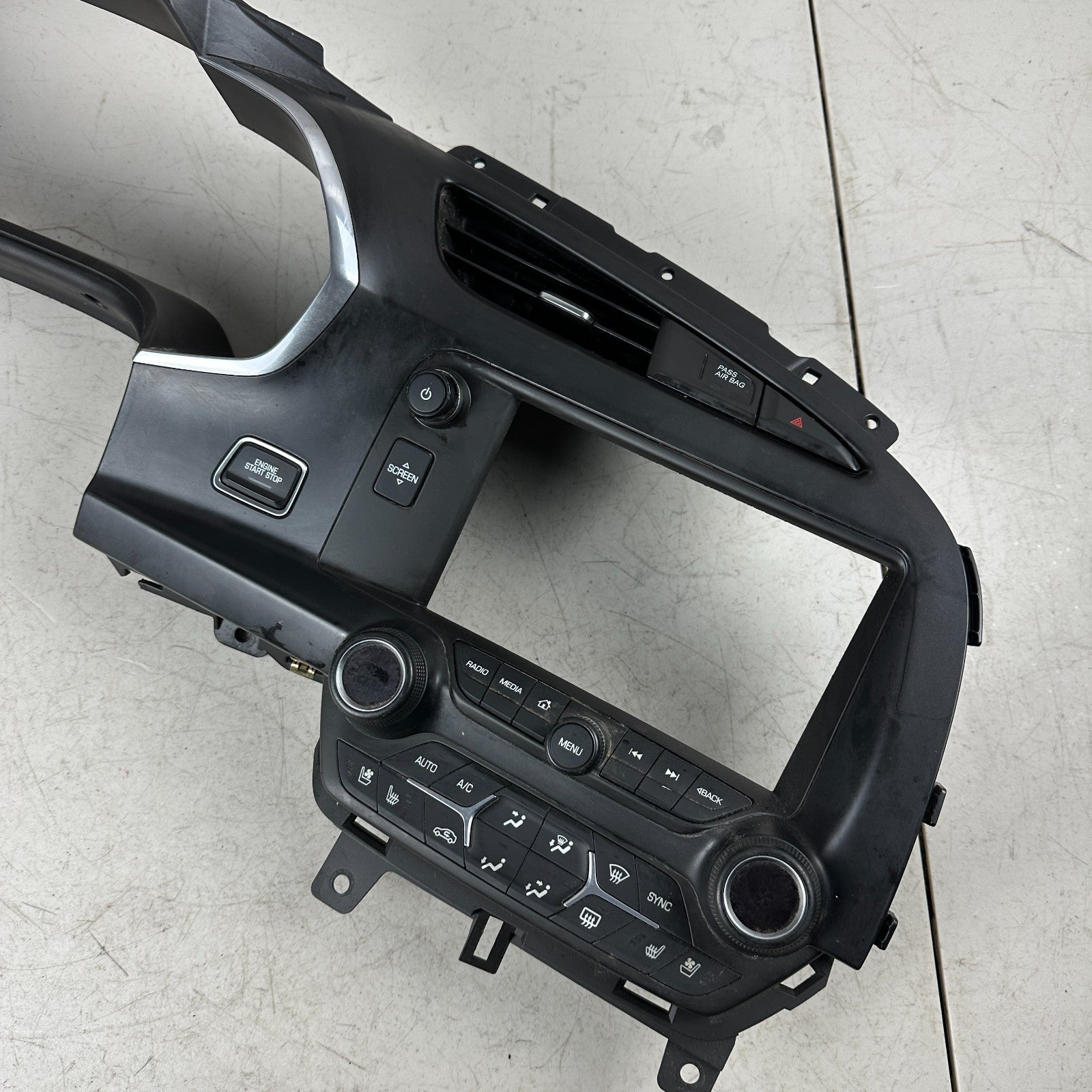 2014-2019 CHEVY CORVETTE C7 DASH INSTRUMENT GAUGE CLUSTER SCREEN TRIM PANEL OEM