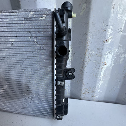 14-19 Chevrolet Corvette C7 Z06 Grand Sport engine Cooling Radiator OEM USED