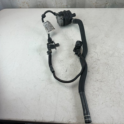 2017-2020 MASERATI LEVANTE ENGINE COOLANT AUXILIARY WATER PUMP W/ WIRE HARNESS