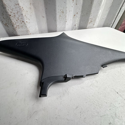 2020- 2025 TOYOTA COROLLA RIGHT QUARTER C PILLAR UPPER TRIM COVER OEM 6247002510