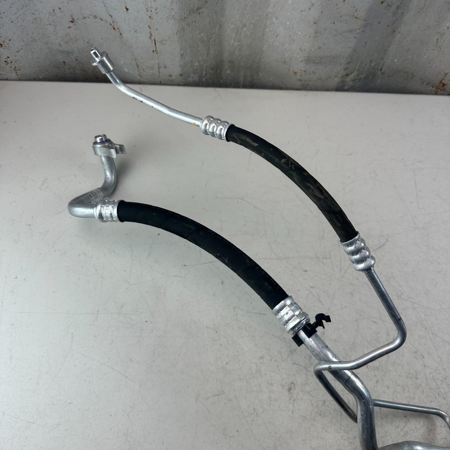 2015-2021 MERCEDES W205 C300 HVAC A/C AIR CONDITIONER SUCTION HOSE TUBE LINE OEM