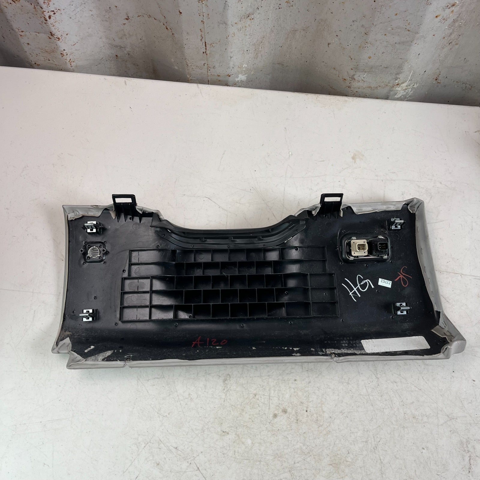2005-2013 CHEVROLET CORVETTE LEFT DRIVER SIDE LOWER KNEE BOLSTER TRIM PANEL OEM