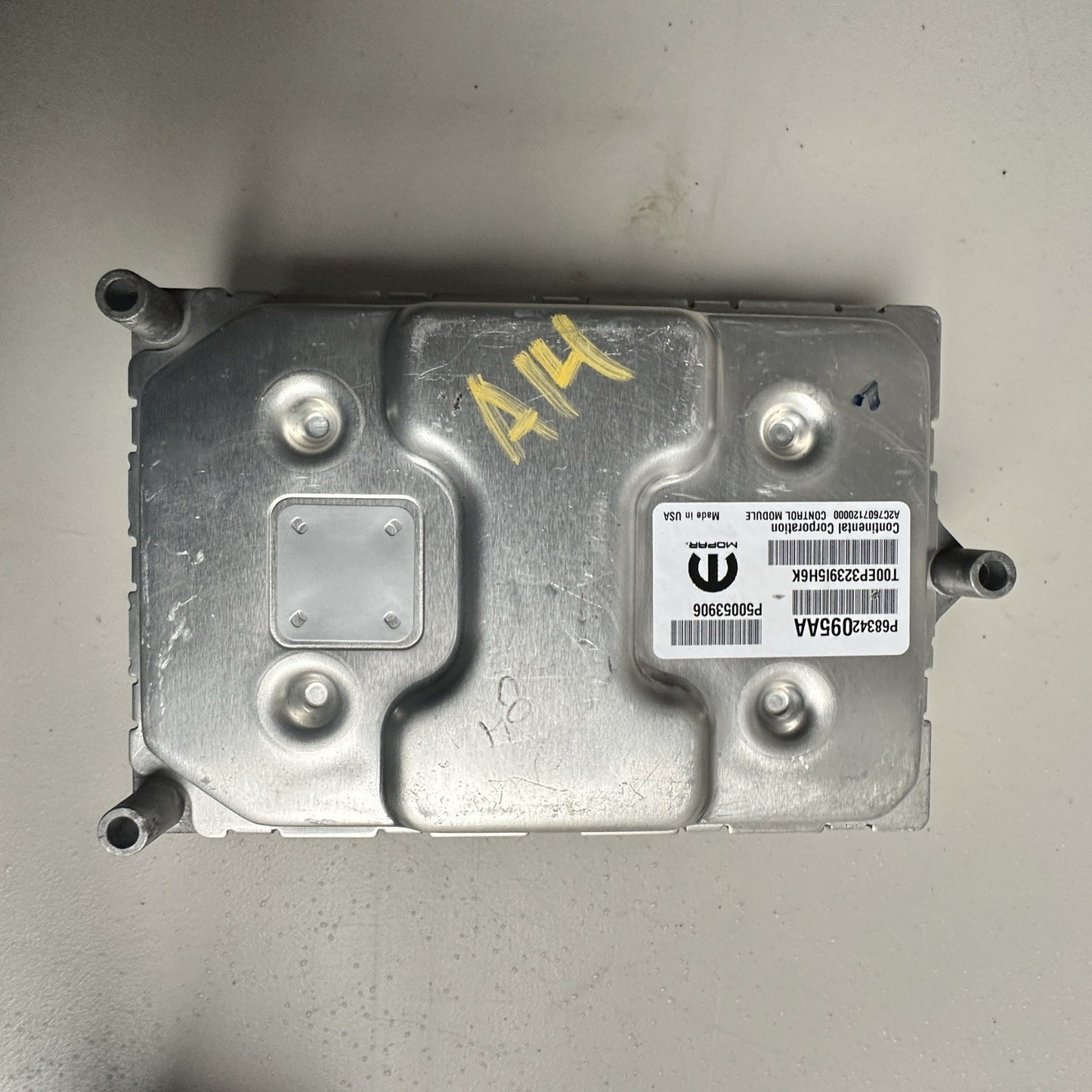 2017-2021 JEEP COMPASS ENGINE COMPUTER MODULE ECU ECM OEM Р68457671AC