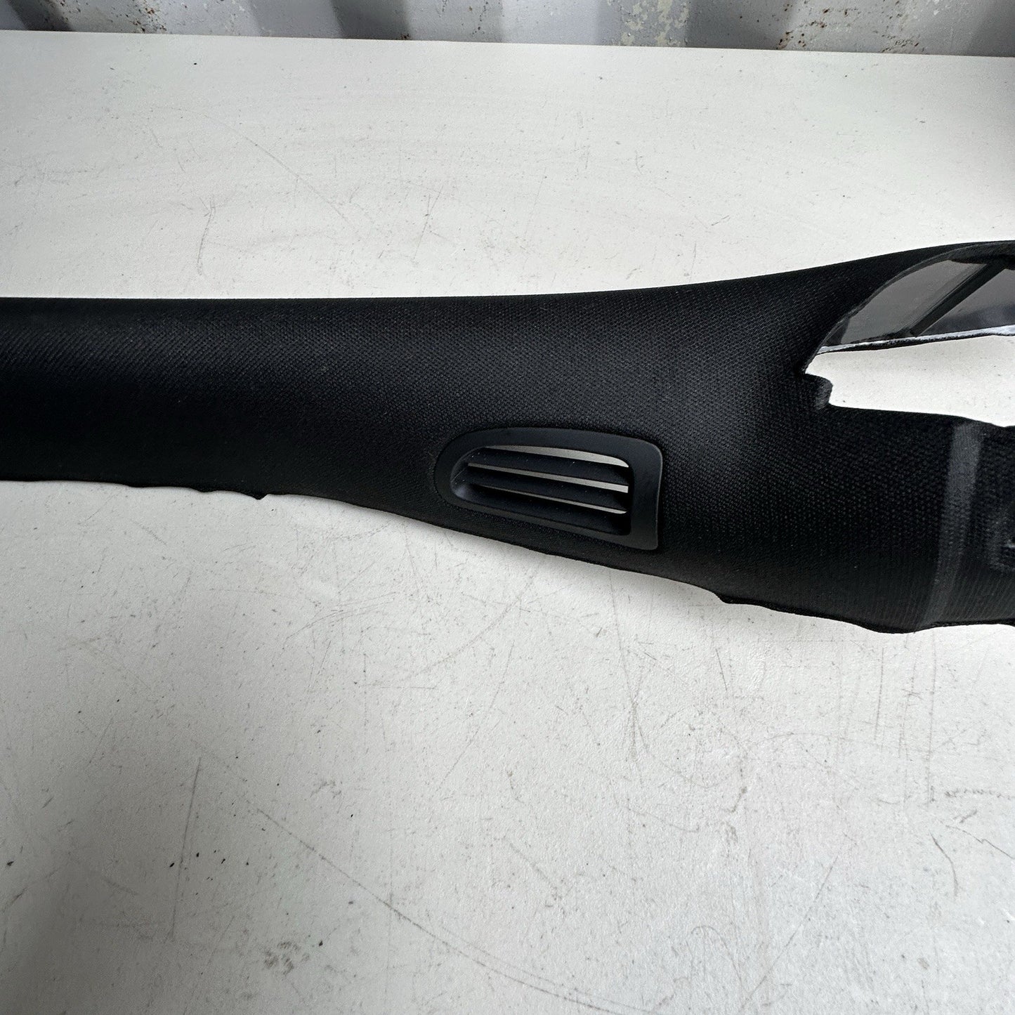 14-19 Chevy Corvette C7 Jet Black LH Windshield Garnish Molding A Pillar