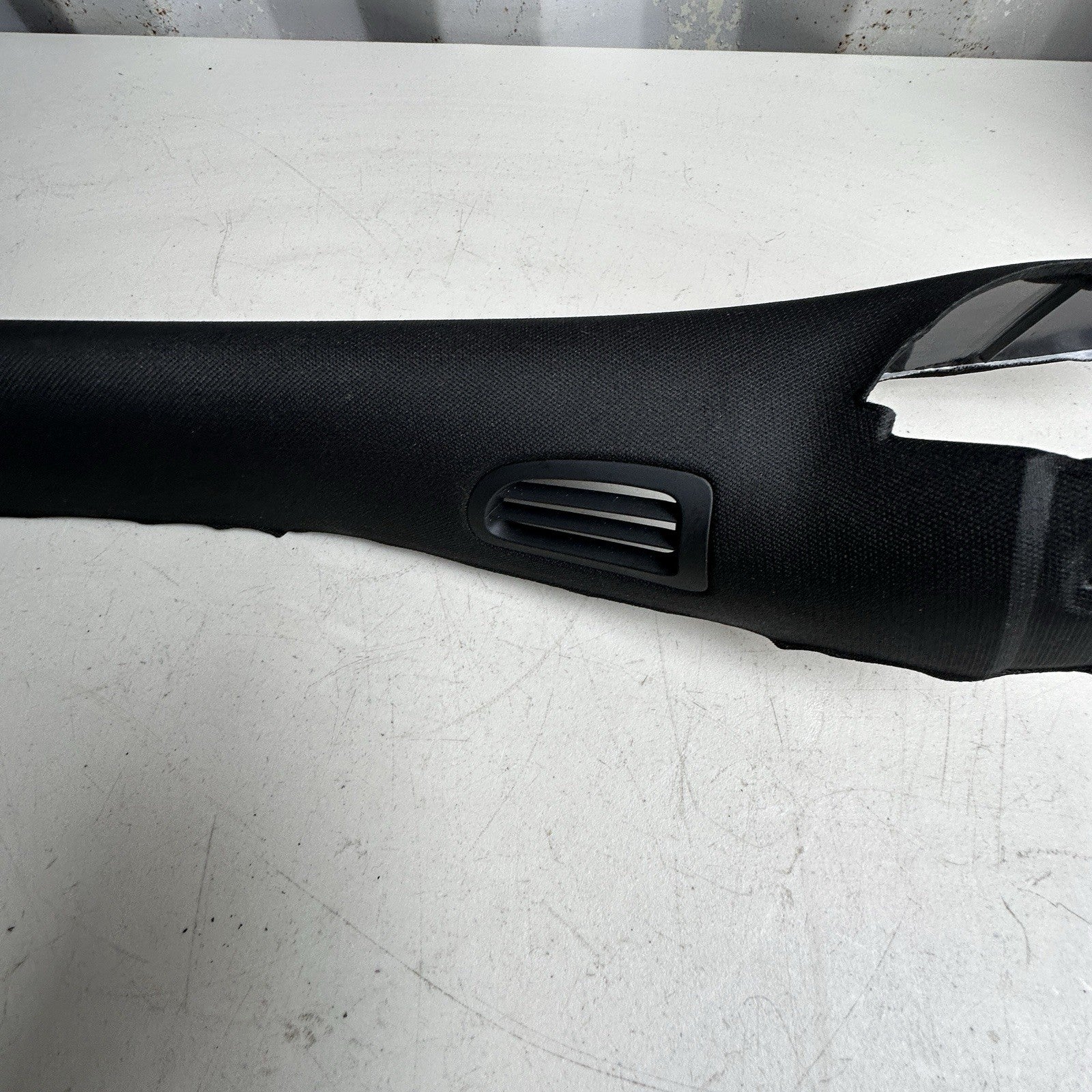 14-19 Chevy Corvette C7 Jet Black LH Windshield Garnish Molding A Pillar