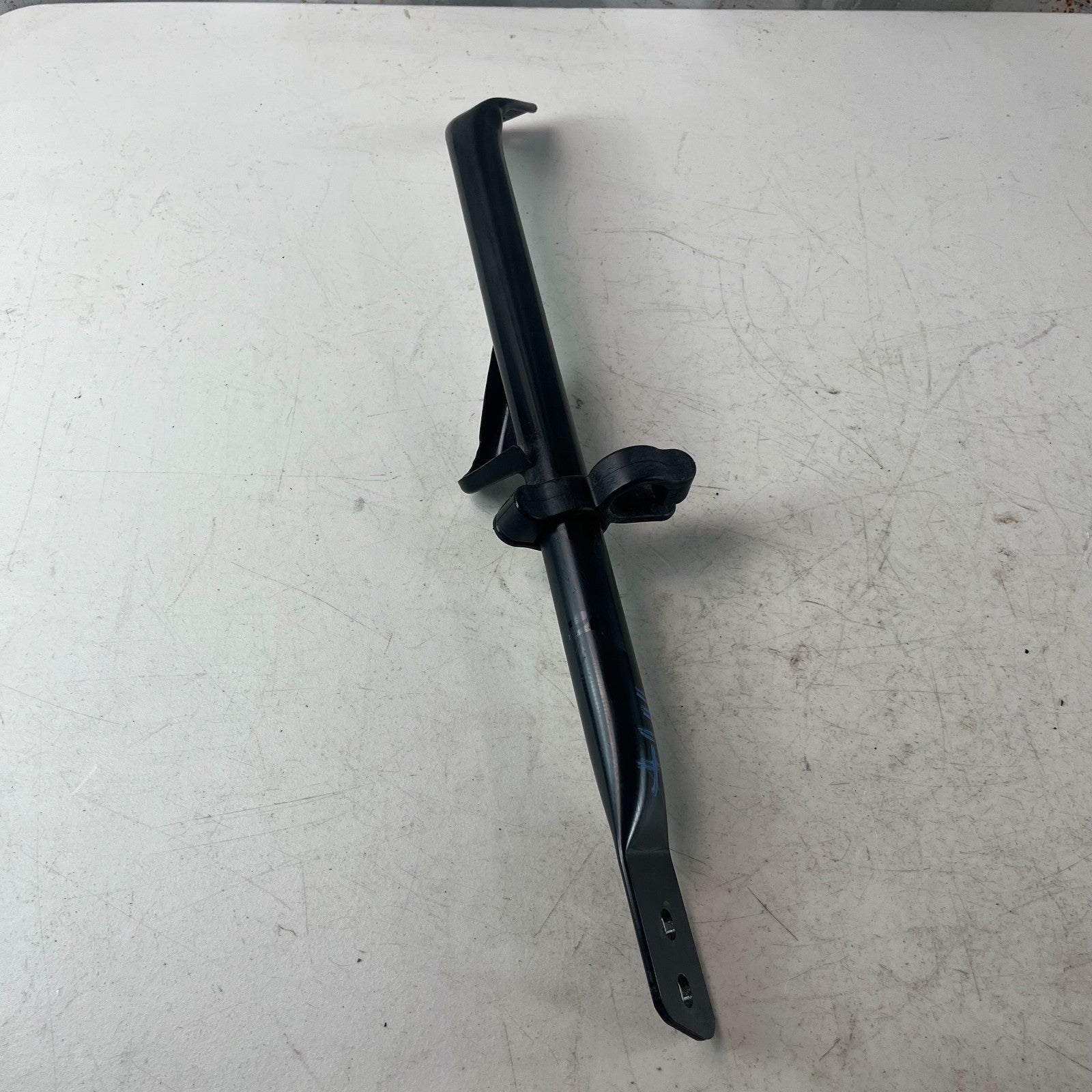 2016-24 CHEVROLET CAMARO FRONT LEFT SUSPENSION CROSS BAR STRUT SUPPORT BRACE OEM