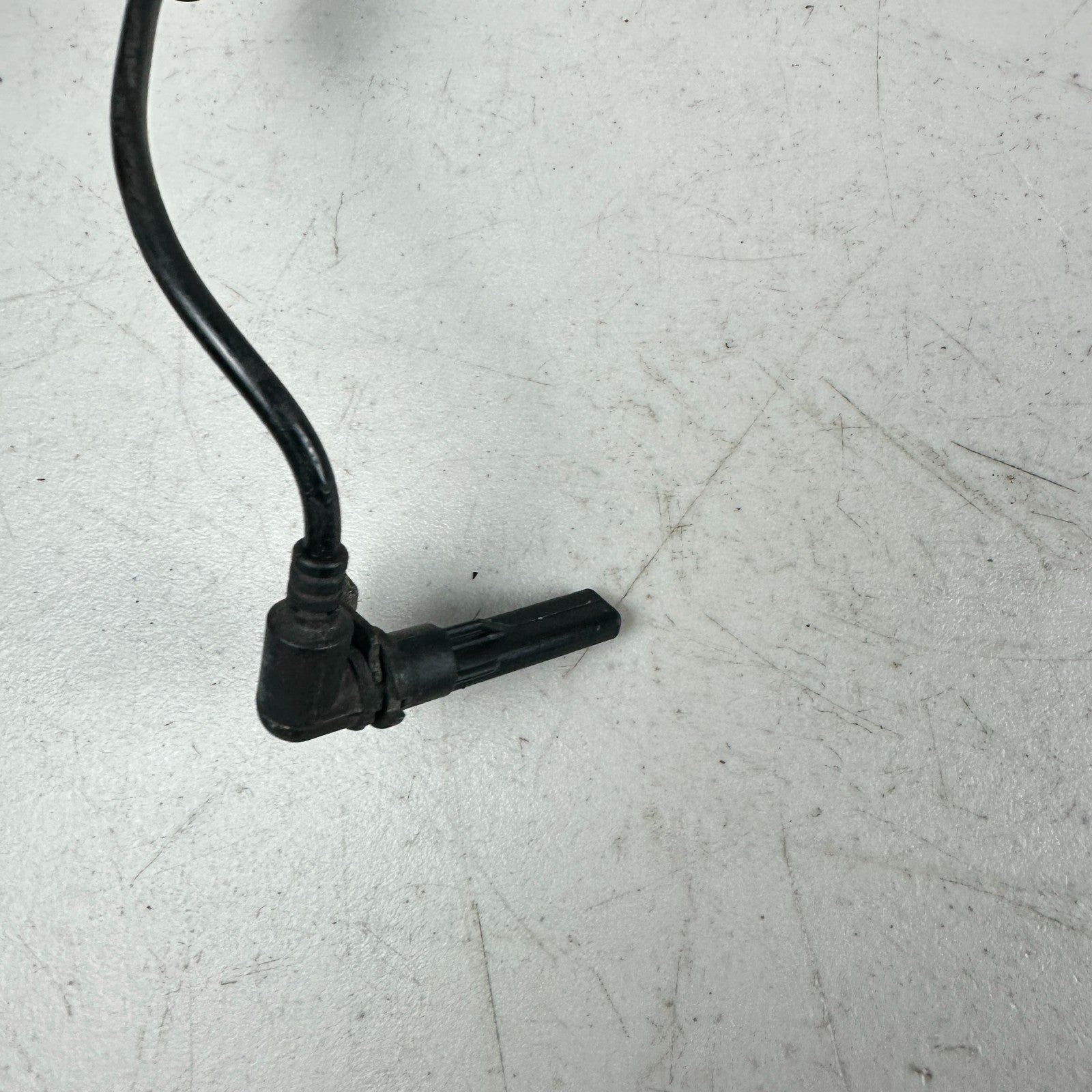 14-19 CHEVROLET CORVETTE C7 REAR RIGHT PASSENGER SIDE ABS WHEEL SPEED SENSOR OEM