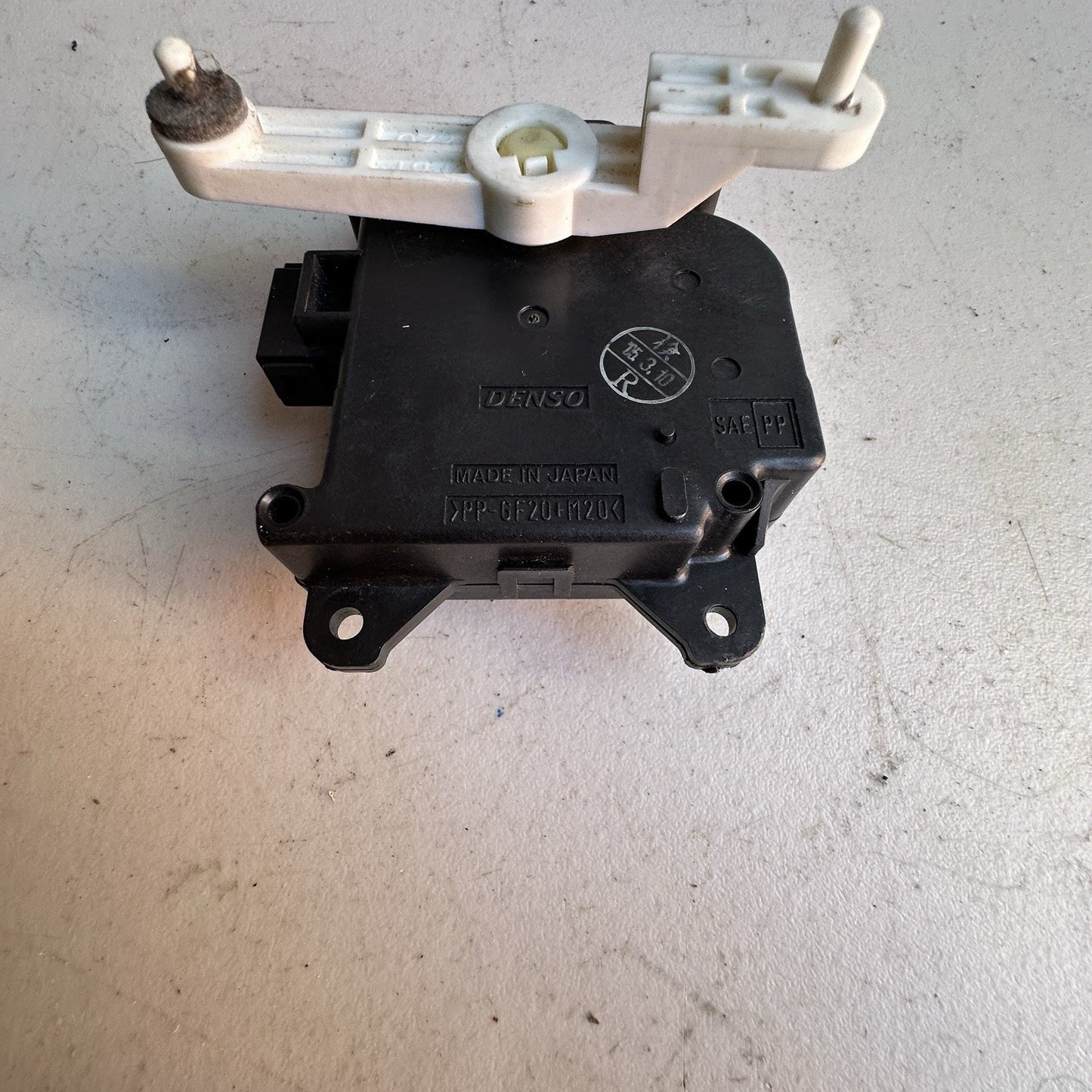 04 05 06 07 08 09 TOYOTA PRIUS A/C HEATER ACTUATOR OEM 063800-0240