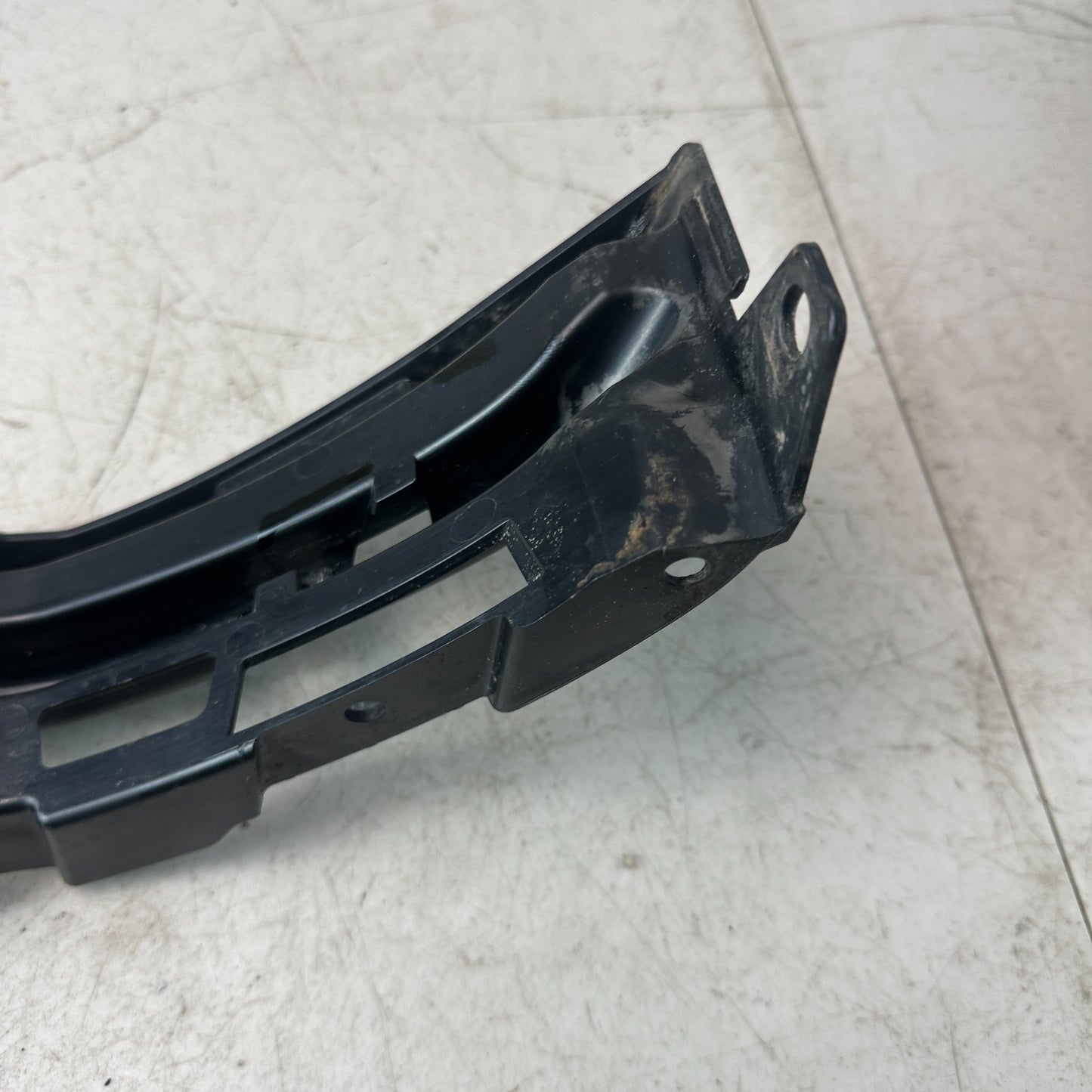 2015-2021 MERCEDES C300 REAR RIGHT BUMPER MOUNT HOLDER BRACKET A2058801802 OEM