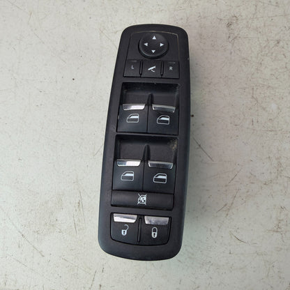 2017-2020 MASERATI LEVANTE FRONT LEFT DRIVER SIDE WINDOW CONTROL SWITCH 10034858