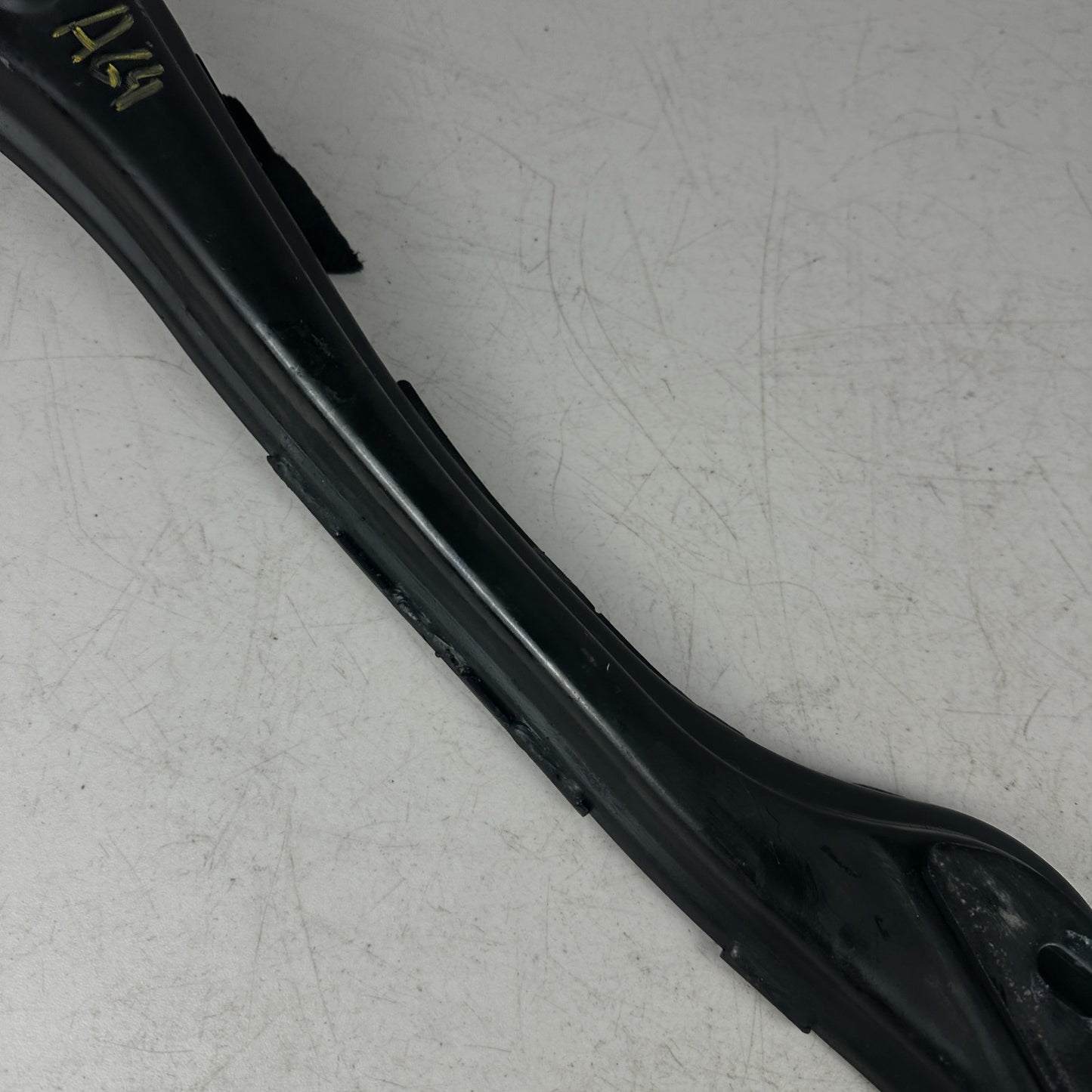 2016-2023 CHEVY CAMARO REAR LEFT SIDE SUSPENSION SUBFRAME BRACE BRACKET OEM