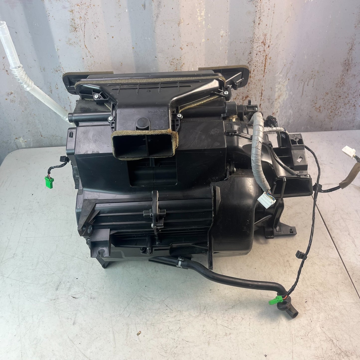 2013-2017 HONDA ACCORD FRONT HVAC AC A/C HEATER CORE ASSEMBLY 79104-T2F-A61 OEM