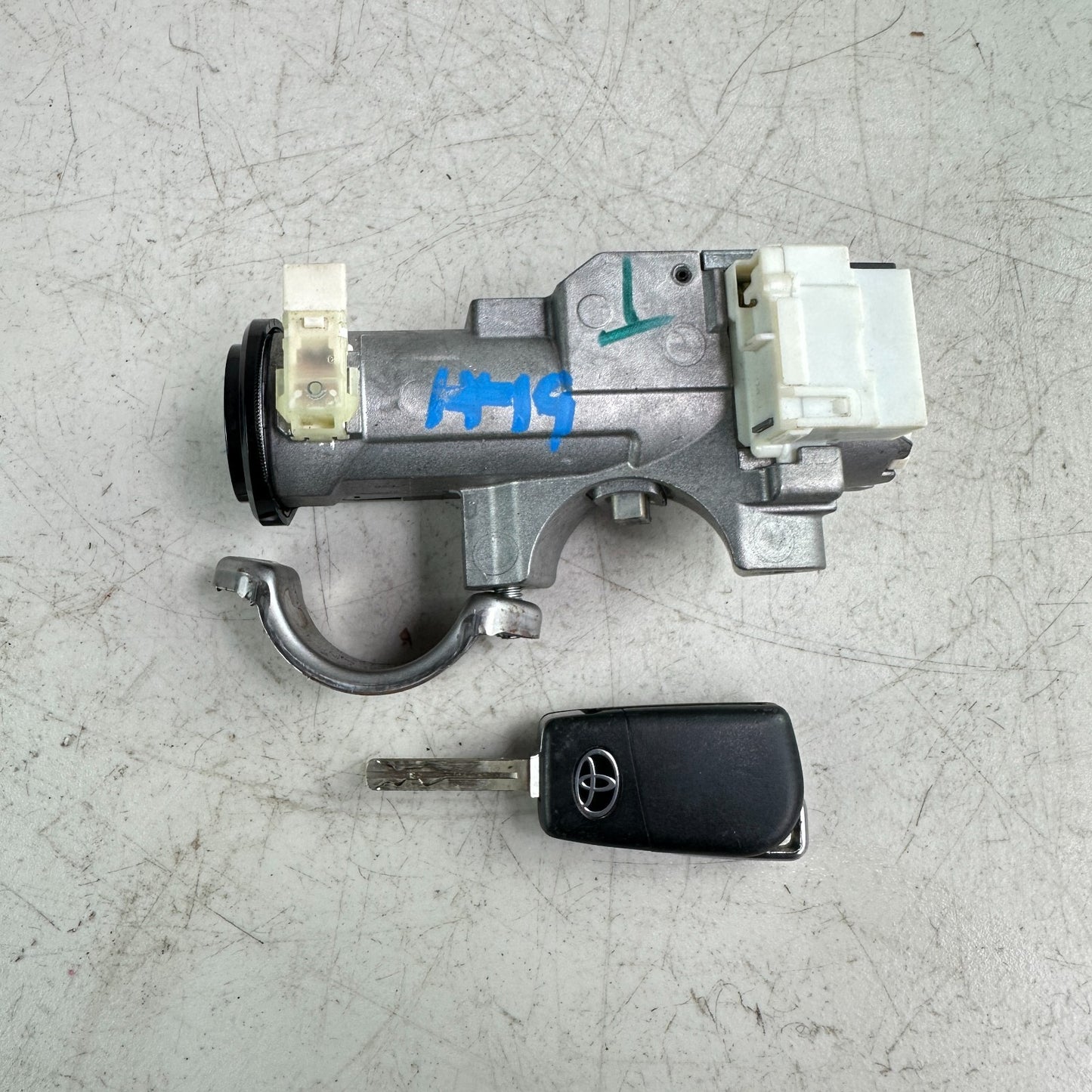 19-22TOYOTA COROLLA ENGINE STARTER IGNITION SWITCH LOCK CYLINDER WITH KEY OEM