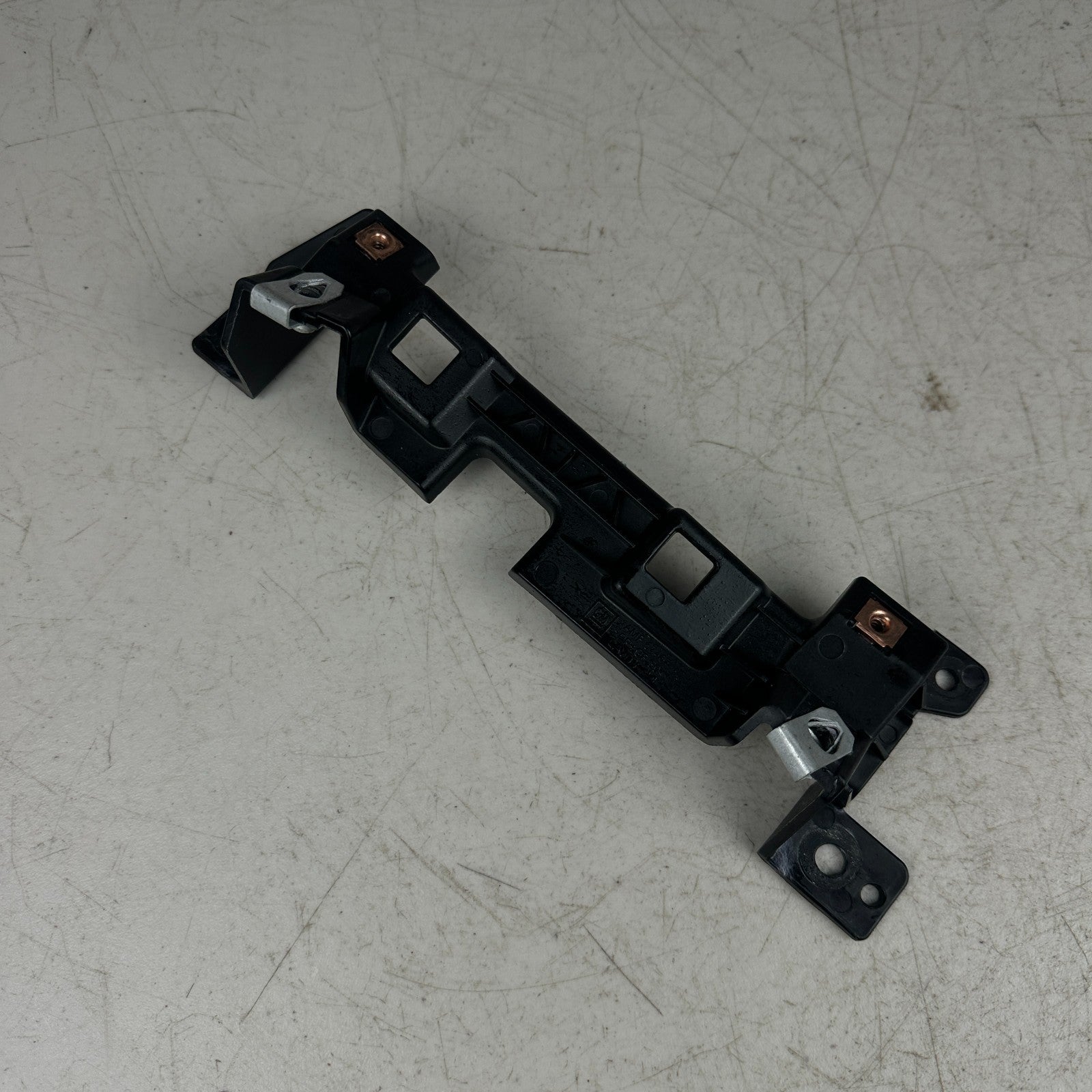 2014-2019 CHEVROLET CORVETTE C7 INSTRUMENT PANEL UPPER TRIM PANEL BRACKET OEM