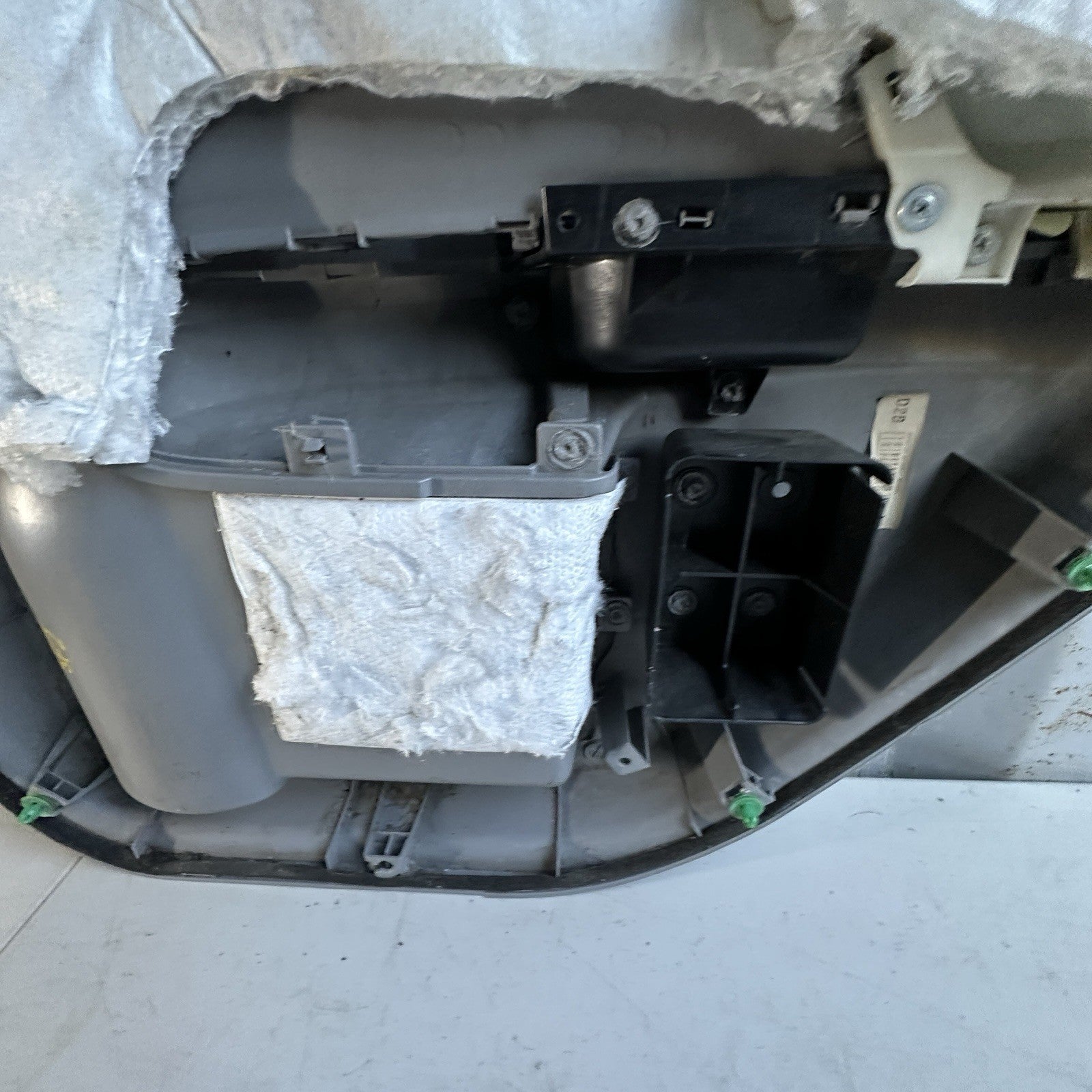 13-17 HONDA ACCORD SDN REAR LEFT INTERIOR DOOR PANEL TRIM OEM Black Leather/Gray
