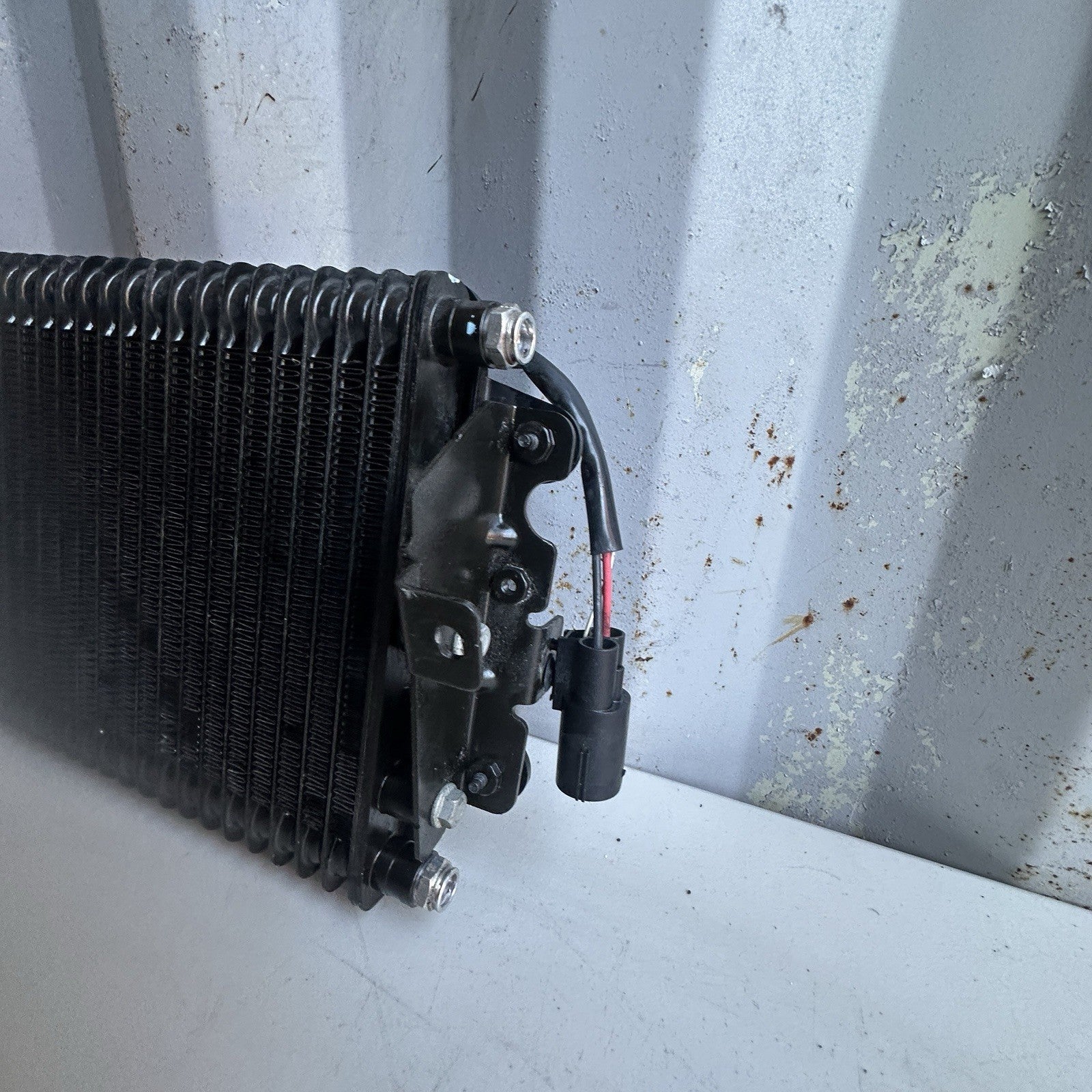 2014-2019 Chevy Corvette Transmission Cooler Fan & Radiator Assembly OEM USED GM