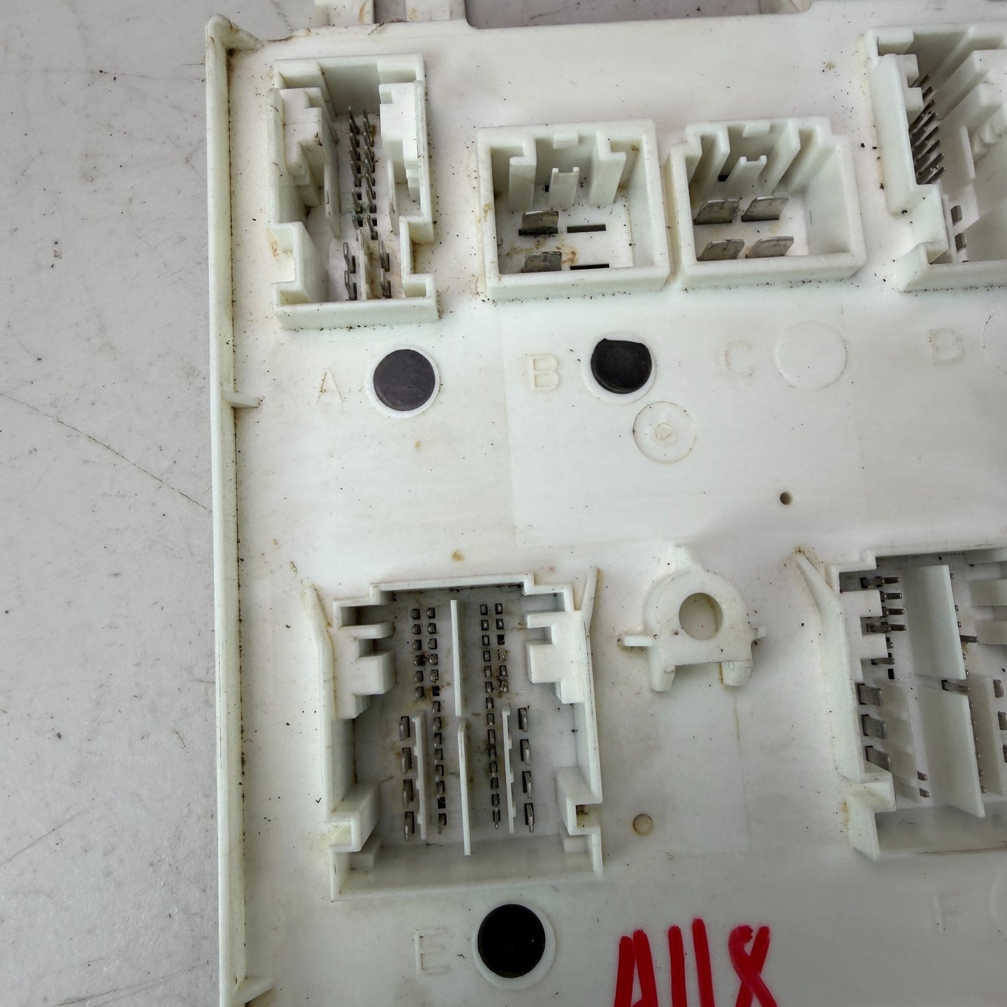 2017-2020 MASERATI LEVANTE SAM BODY CONTROL MODULE UNIT BCU BCM 68406047AB OEM