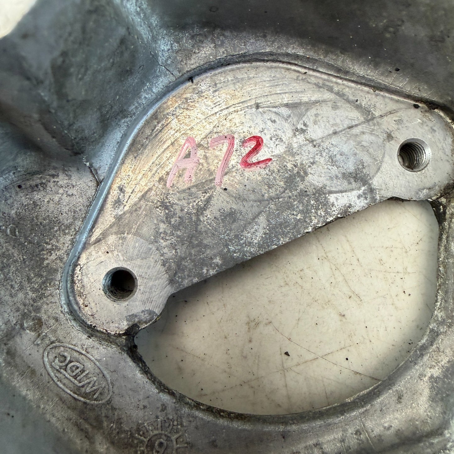 2005-2013 CHEVROLET CORVETTE ALTERNATOR / POWER STEERING BRACKET 12578067 OEM