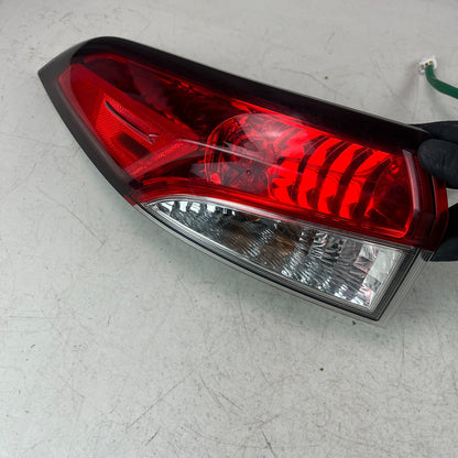 2020-2022 TOYOTA COROLLA REAR LEFT DRIVER OUTER TAIL LIGHT TAILLIGHT LAMP OEM
