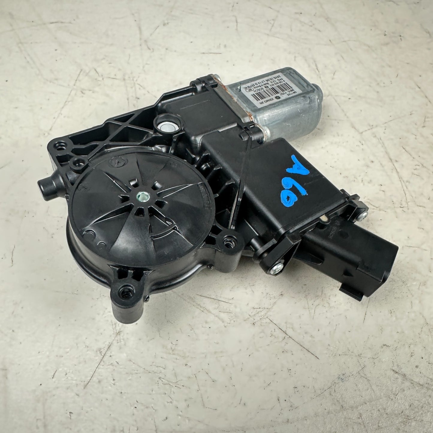 14-19 CHEVY CORVETTE C7 FRONT LEFT SIDE POWER DOOR WINDOW REGULATOR MOTOR OEM