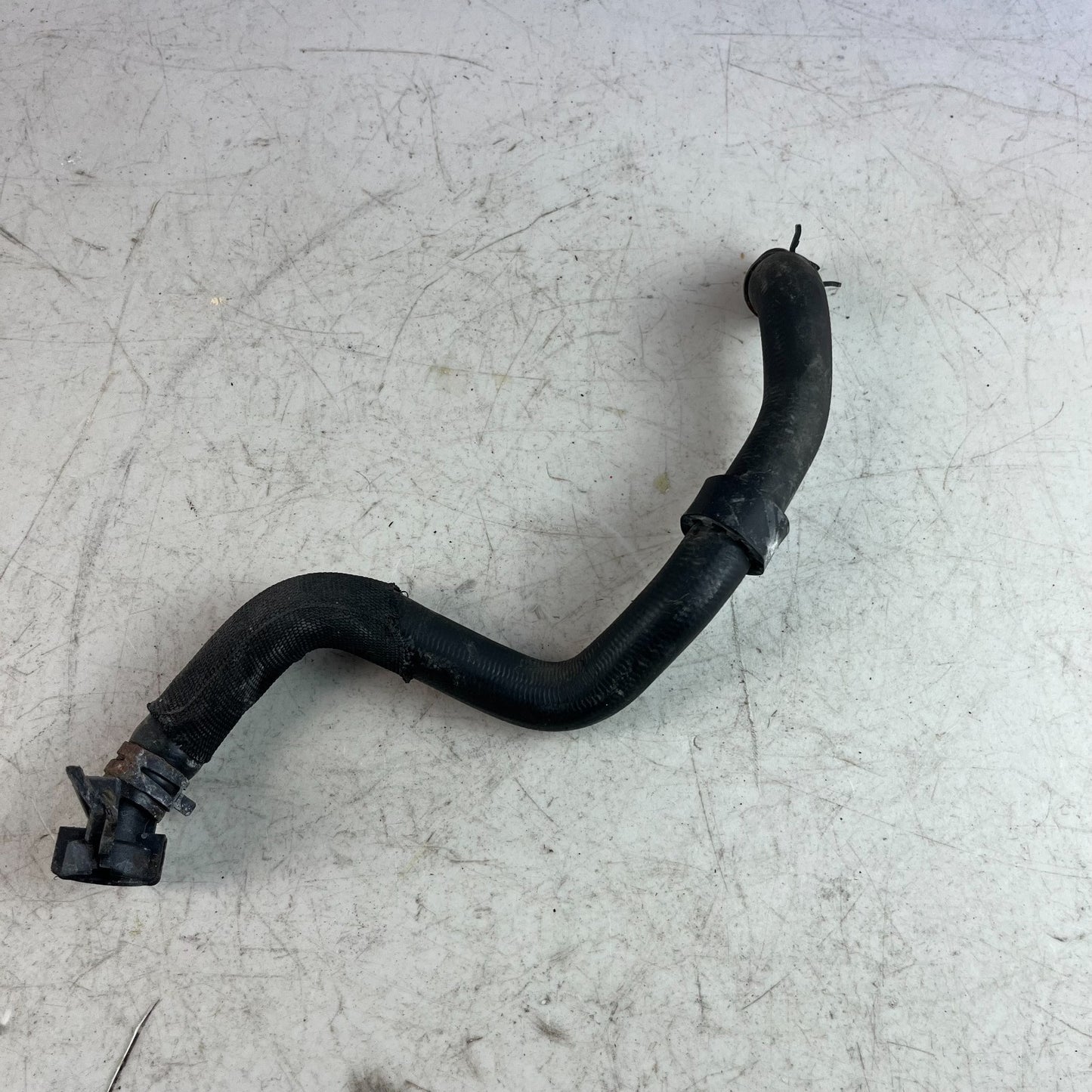 2015-2021 MERCEDES W205 C300 HVAC HEATER COOLANT HOSE TUBE PIPE LINE A2058301502