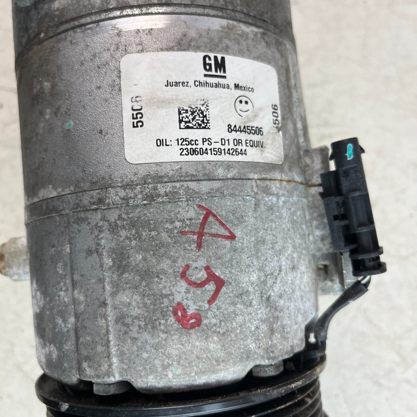 2014-2019 CHEVROLET CORVETTE AIR CONDITIONING AC A/C COMPRESSOR 84445506 OEM