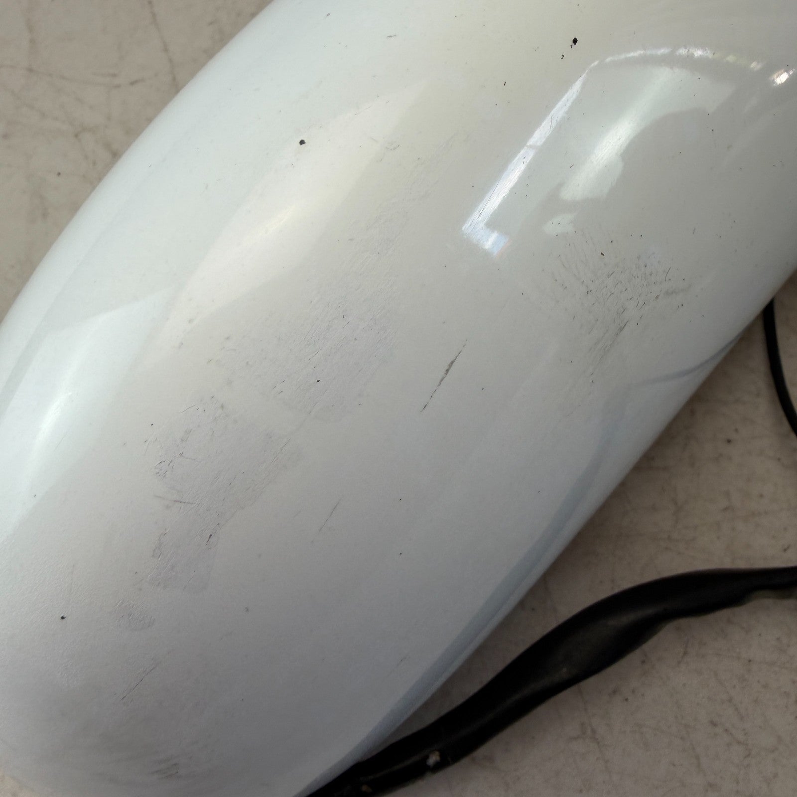 2005-2013 CHEVROLET CORVETTE C6 FRONT RIGHT SIDE VIEW DOOR MIRROR WHITE SEE PICS