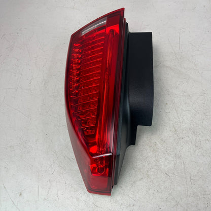 2008-2015 CADILLAC CTS V REAR RIGHT PASSENGER SIDE TAIL LIGHT LAMP 25902144 OEM