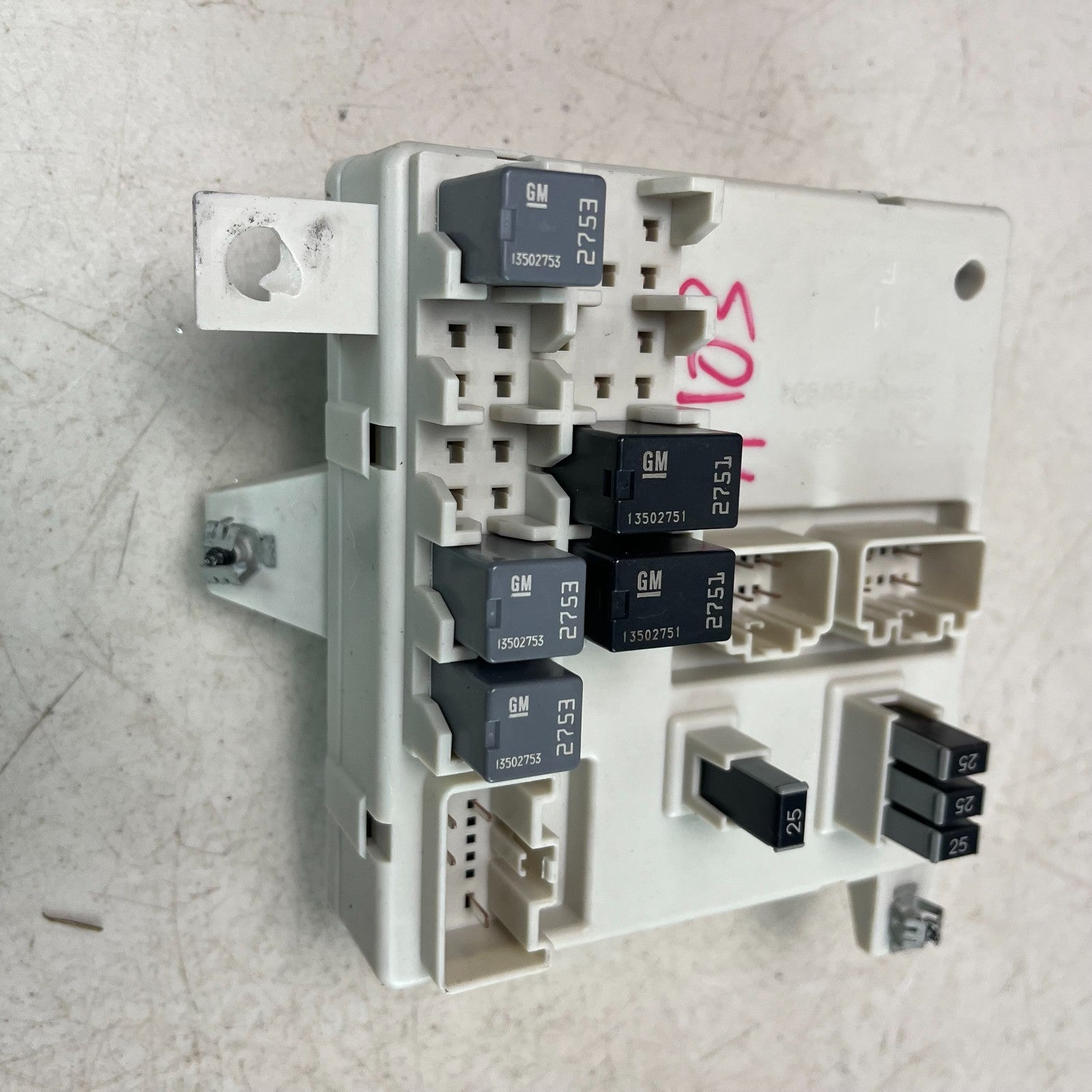 08-14 CADILLAC CTS-V INTERIOR CABIN FUSE BOX RELAY JUNCTION BLOCK 7140-5031 OEM
