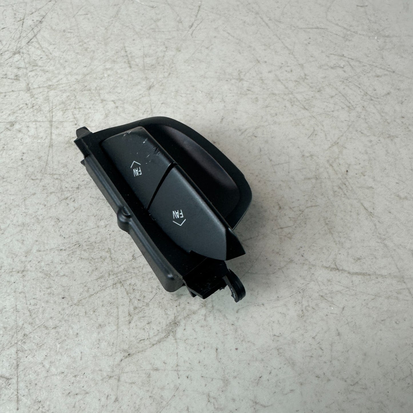 2014-2019 CHEVROLET CORVETTE C7 STEERING RADIO CONTROL SWITCH 23347580 OEM