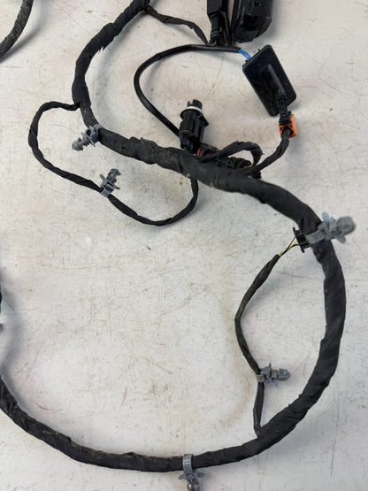 2019-2024 CHEVROLET CAMARO BLIND SPOT CONTROL MODULE W/ HARNESS 84428903 OEM